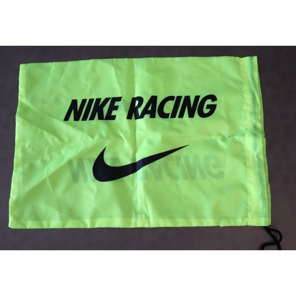 Nike Track & Field Volt Green Drawstring Tote Shoe Bag w/Replacement Spikes/Tool - Picture 8 of 8